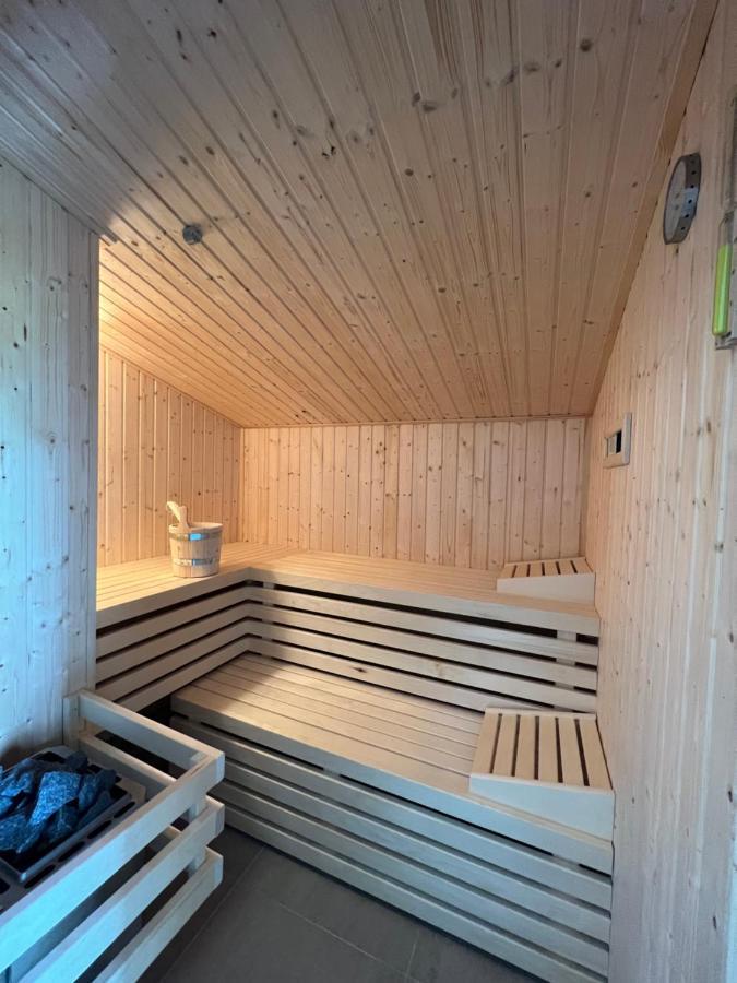 Haus Jademuschel - Behagliches Haus Mit Aussicht Holiday home Schweiburg